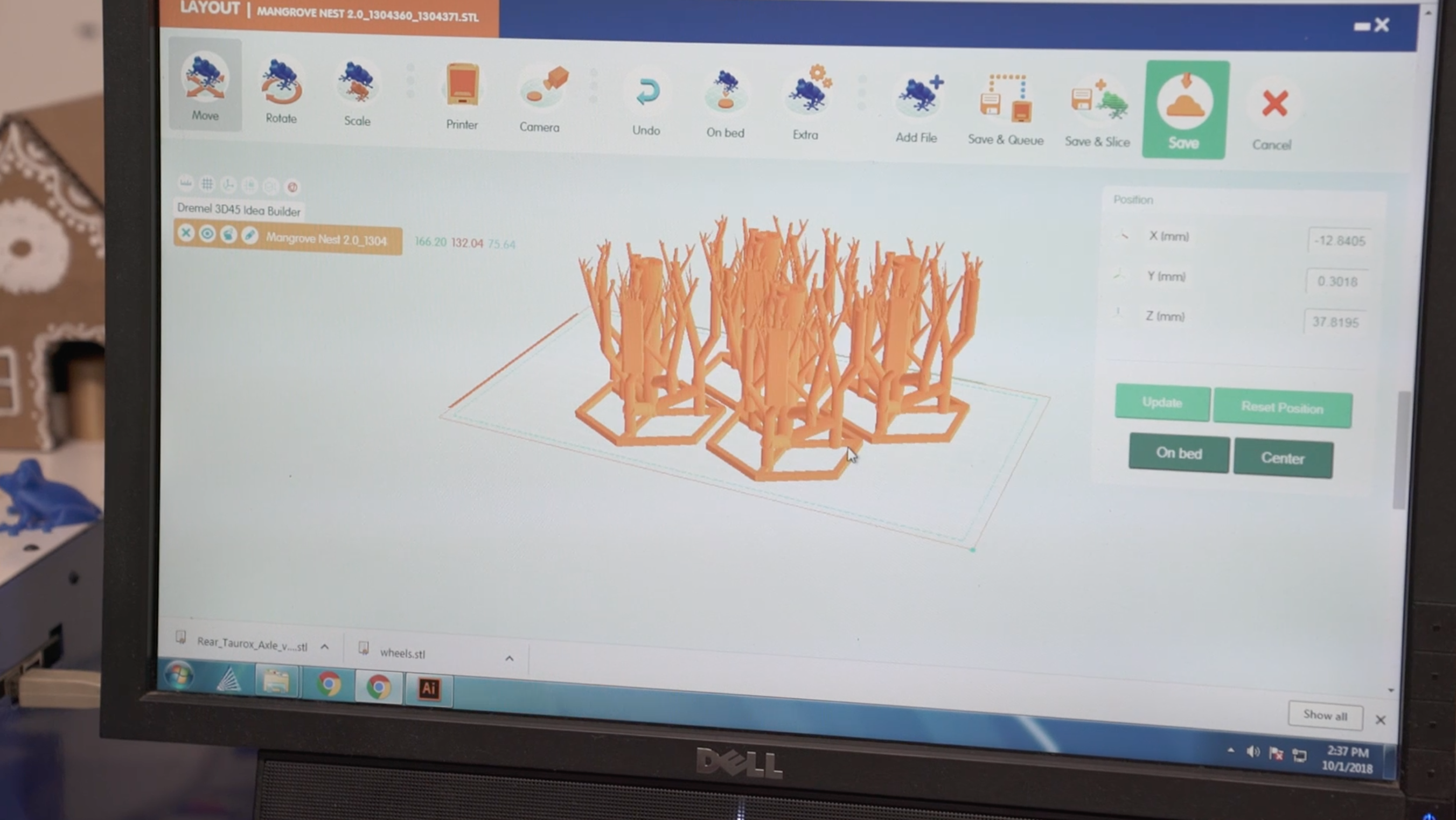 Biomimicry Students Win Environmental Innovation Award
