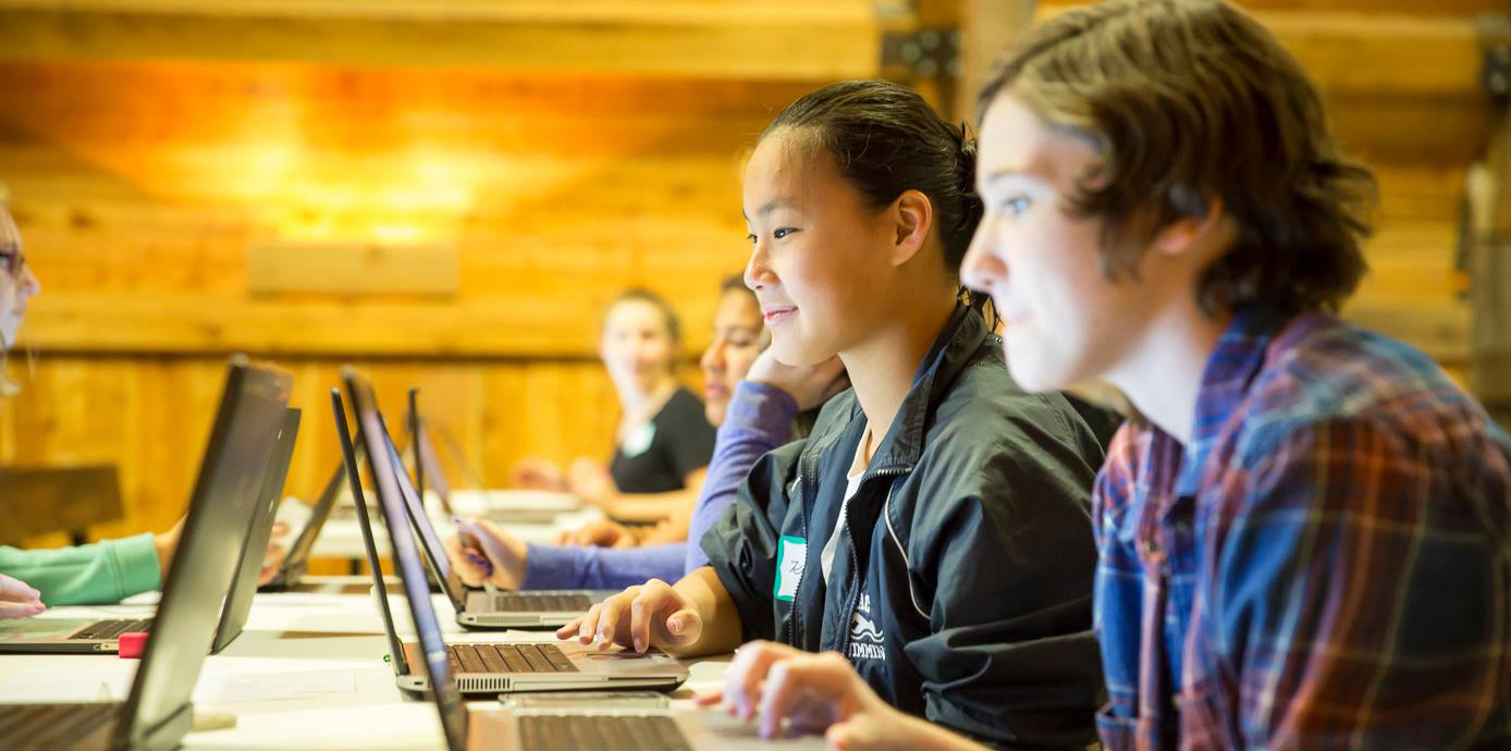Upper school students take part in Hack-a-thon, sponsored by University of Rochester’s Women in Computing Group